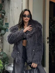Women's stylish loose faux fur lapel coat winter autumn warm casual outerwear jacket.