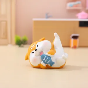 Süße Shiba Inu Figur mit Fisch Tischdekoration Kunstharz Spielzeug Büro Deko Display.