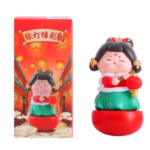 Niedliche Tang-Dynastie Dame Wackelpuppe mit Geschenkbox, ideal für Heimdekoration und Geschenke.