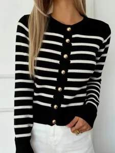Klassiek zwart-wit gestreept gebreid cardigan vest met chique gouden knopen voor dames.