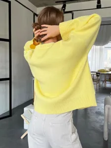 Suéter de punto amarillo acogedor para mujer, cárdigan holgado informal de moda otoñal.