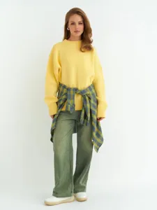Maglione in maglia giallo casual da donna, comodo top pullover a maniche lunghe ampio.