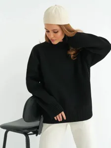 Comodo maglione in maglia nera da donna, top ampio a maniche lunghe per autunno e inverno.
