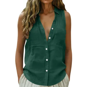 Chemise sans manches vert foncé pour femme en lin col V à boutons, haut d'été détail.