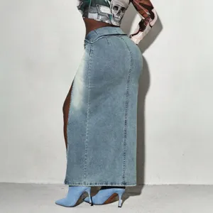 Gonna midi in denim con spacco a vita alta da donna, gonna lunga ed elegante streetwear alla moda.