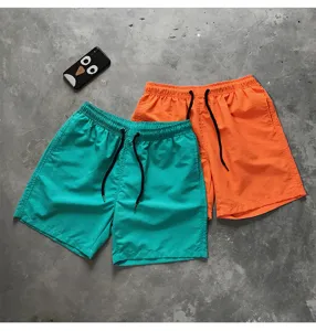 Herren Freizeit Sommer Badeshorts in Bonbonfarben modische Boardshorts im Trend 2025
