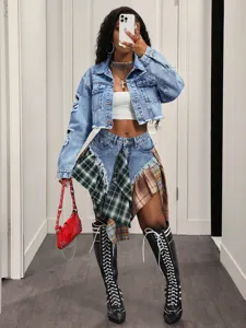 Dames denim crop jas en geruite patchwork rok set, stijlvolle casual outfit voor dagelijks.