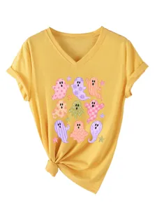 Γυναικείο κίτρινο T-shirt με V λαιμόκοψη και κοντό μανίκι με χαριτωμένα γραφικά φαντασμάτων και αστέρων.