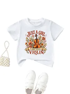T-shirt blanc à manches courtes pour enfants avec imprimé graphique, style décontracté.