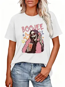 Vue détaillée du t-shirt à manches courtes pour femme avec imprimé squelette et texte BOOJEE.