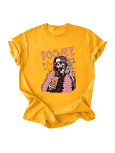 T-shirt graphique jaune tendance pour femme avec un imprimé squelette cool et manches courtes.