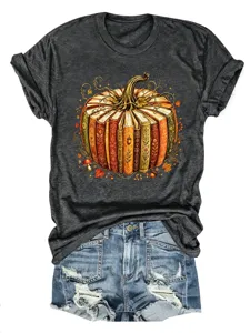 Detailansicht des dunkelgrauen Damen Kurzarmshirts mit herbstlichem Kürbis Buch Motiv.