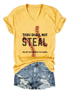 Casual stylish γυναικείο T-shirt με V λαιμόκοψη και λεπτομέρεια εκτύπωσης baseball.
