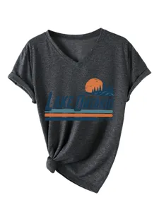 Maglietta da donna casual con scollo a V e stampa grafica del paesaggio del Lago.