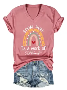 T-shirt femme décontracté rose col V manches courtes avec imprimé graphique arc-en-ciel cœur
