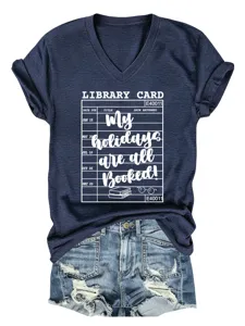 Dames V-hals korte mouw T-shirt met schattige bibliotheekkaart grafische print.