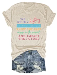 Detailed view of the inspirational quote print on the casual short sleeve t-shirt top.