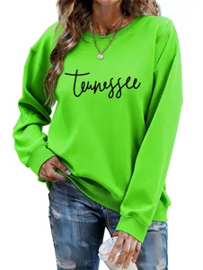 Sweat-shirt ras du cou vert néon avec une impression élégante Tennessee pour femmes.