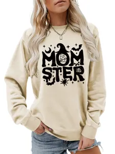 Nahaufnahme Detail des lässigen Damen Momster Halloween Grafik Sweatshirt Drucks.
