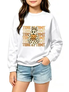 Kinder weißer Langarm Sweatshirt mit Halloween Leo Geist und Kürbis Grafik Print Top.