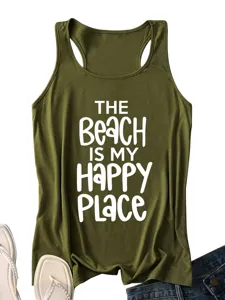 Legergroene dames tanktop met stijlvolle strandthema tekstprint voor casual zomerkleding.
