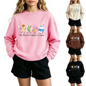 Nahaufnahme des lustigen bedruckten Sweatshirts mit süßem Motiv und weichem Stoffdetail.