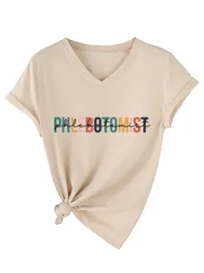Beige V-hals korte mouwen t-shirt met kleurrijke grafische print en leuk knoopdetail.
