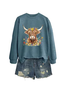 Women casual crewneck sweatshirt with cute highland cow and colorful floral graphic print top.