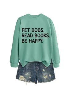Lässiges Damen Sweatshirt und Jeansshorts Set in Grün mit süßem Buchstabenprint für Alltag.
