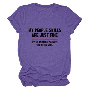 Maglietta casual da donna a maniche corte con stampa slogan divertente viola girocollo top chic
