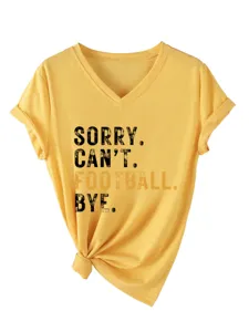 Close-up details of the casual V-neck short sleeve top with funny letter print and knot hem.