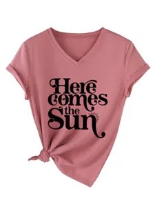Damen lässiges V-Ausschnitt Kurzarm T-Shirt mit Buchstabenprint und Knotensaum stylisches Top.