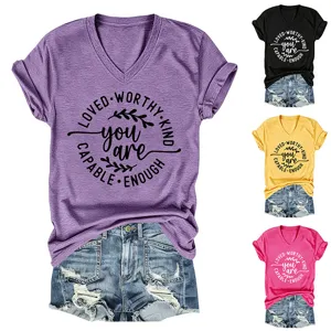Casual dames V-hals korte mouw t-shirt met inspirerende grafische print voor dagelijks.