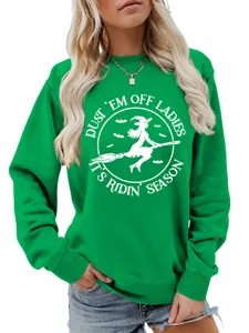 Grüner Damen Langarm Pullover mit lustigem Hexen Grafikprint und coolem Spruch für den Herbst.