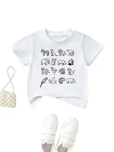 Süßes Kinder Kurzarm T-Shirt in Weiß mit niedlichen Cartoon Tier Umrissen Druck.