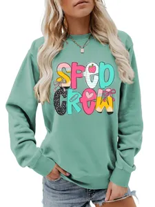 Damen lässiger Langarm Pullover mit Rundhalsausschnitt und bunten Buchstaben für Schule und Alltag.