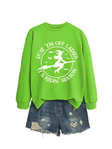 Damen grüner Pullover Rundhalsausschnitt mit Halloween Hexe Grafik lustiger Spruch Druck.