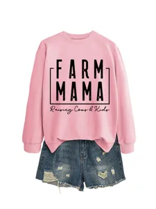 Rosa Damen Pullover und Jeansshorts Set, lässiger Stil für den Herbst und Winter.
