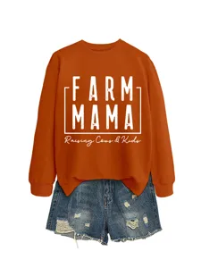 Damen lässiger orangefarbener Pullover mit Farm Mama Aufdruck für den modischen Herbst.