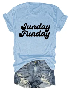Dames casual ronde hals korte mouw t-shirt met Sunday Funday print detailweergave.