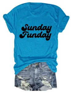 Vrouwen blauw korte mouw t-shirt casual retro letter print top met denim korte broek.