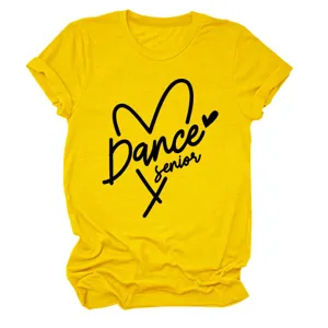 Κίτρινο γυναικείο κοντομάνικο t-shirt με τύπωμα dance senior στρογγυλή λαιμόκοψη.