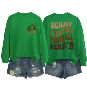 Set prasino foyter me thematiki podosfairoy kai denim shorts gia gynakes, casual.
