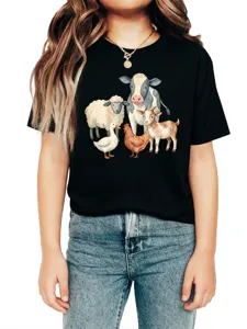 Cute farm animals print kids short sleeve t-shirt, casual black cotton crewneck tee detail.