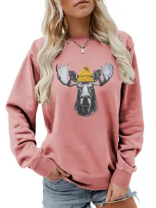 Mujer sudadera cuello redondo manga larga con grafico de alce rosa con estampado gorro amarillo.