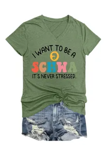 Damen V-Ausschnitt Kurzarm T-Shirt Lässiger Buchstabe Druck Top mit Jeansshorts Outfit