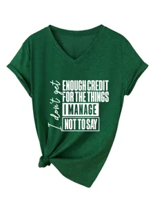 Γυναικείο casual t-shirt με V-neck και κοντό μανίκι με τύπωμα για καθημερινή χρήση.