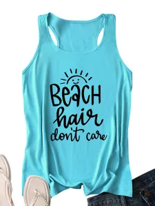 Camiseta sin mangas de verano para mujer azul claro con eslogan de la playa.