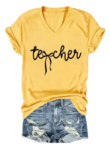 T-shirt femme décontracté à col V et manches courtes avec imprimé de lettres de professeur.