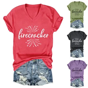 Camiseta de mujer casual con cuello en V y manga corta con estampado de fuegos artificiales.
